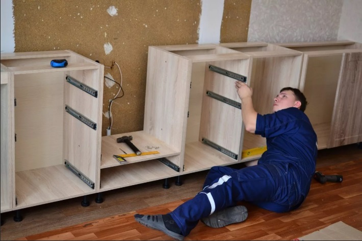 Сборка мебели ИКЕА в Старой Руссе в октябре