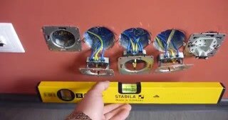 Установка розеток в Старой Руссе в октябре